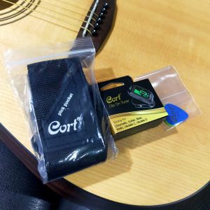 CORT EARTH PACK ACOUSTIC GUITAR
