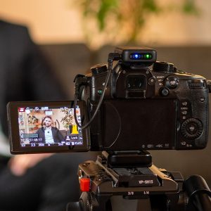 XVIVE U6 Compact Wireless Mic System - Image 5