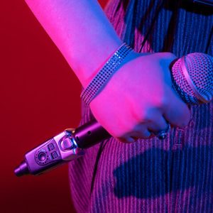 XVIVE U3 Dynamic Mic Wireless System - Black